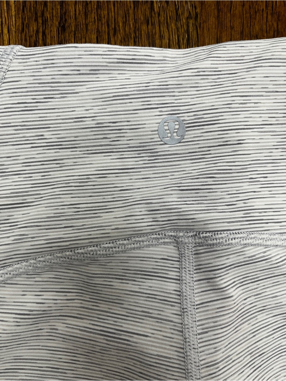 🍋Lululemon Train Time Mesh Legging - Picture 7 of 8
